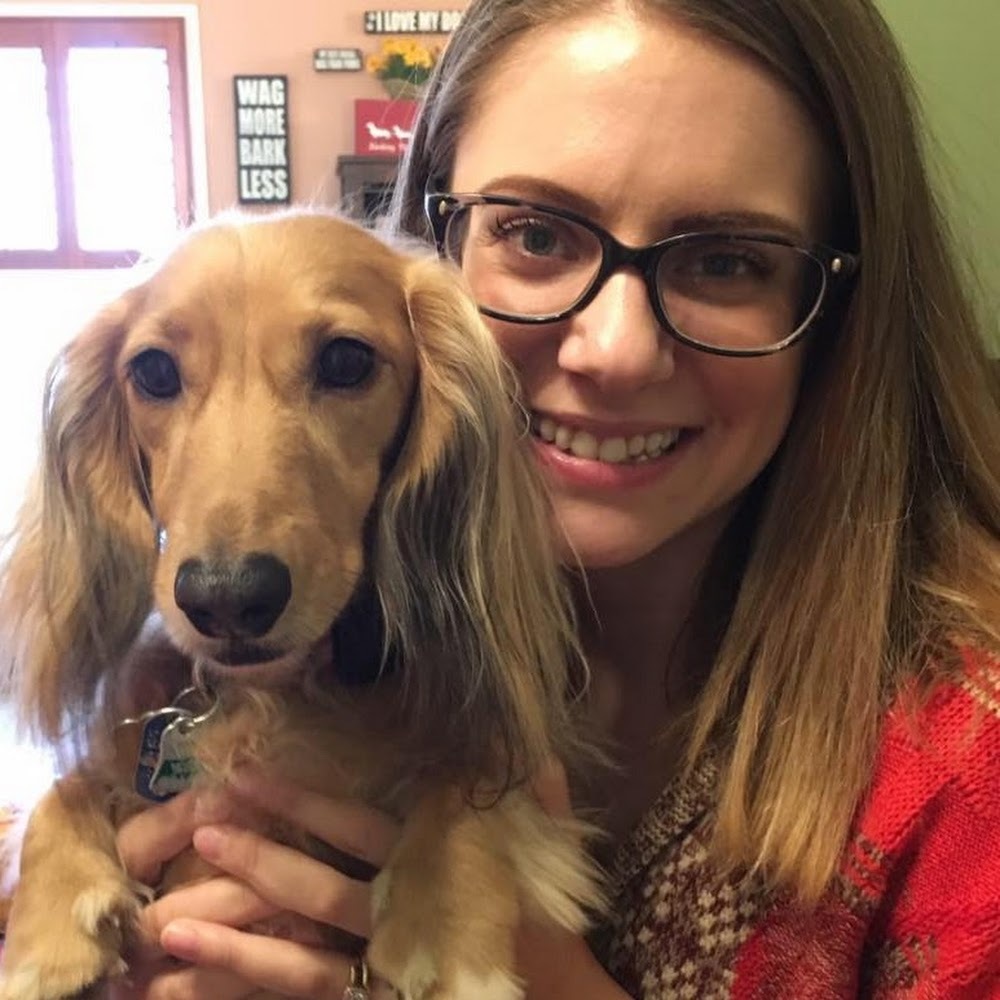 Meet your Posher, Danika